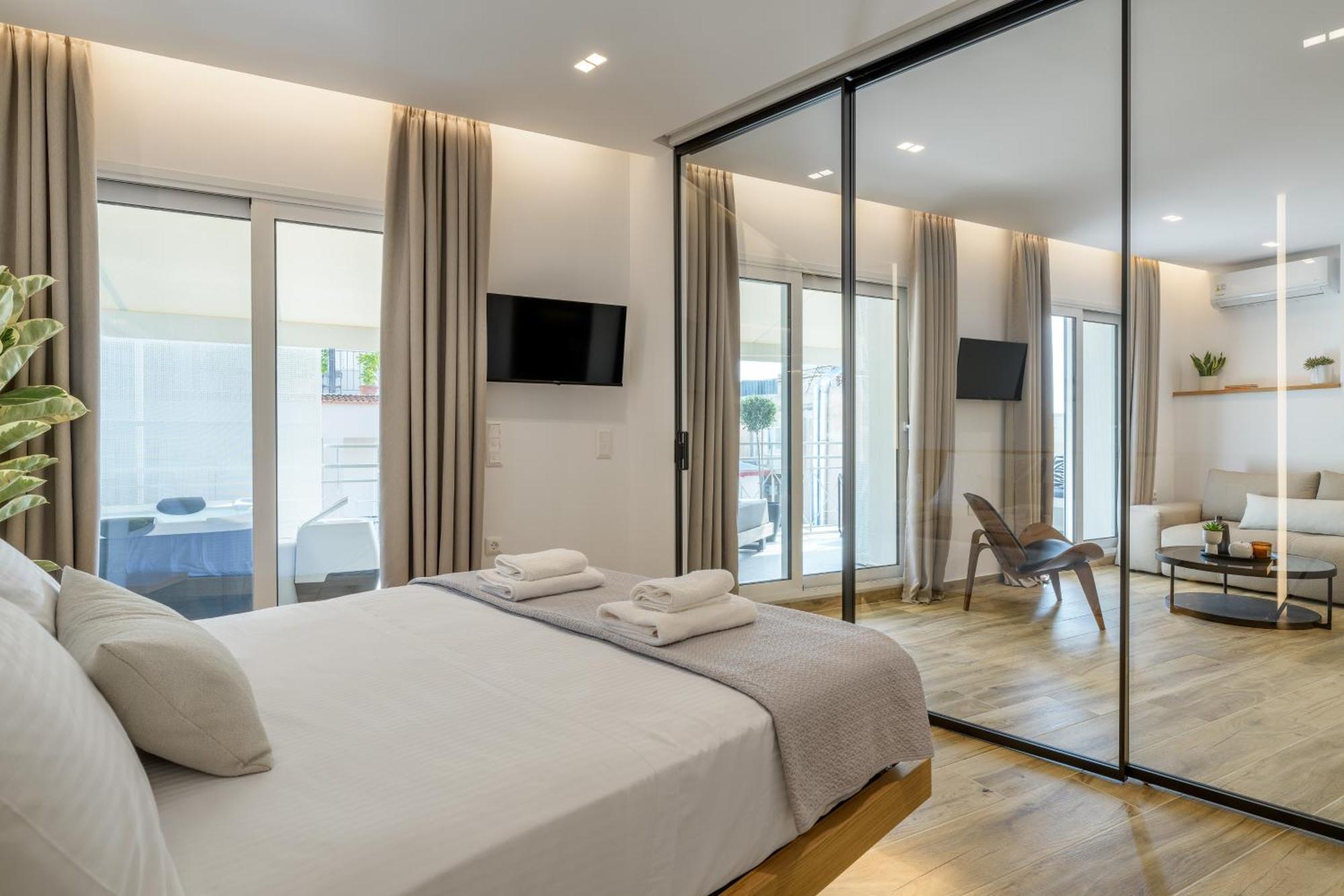 Central Sunny Loft With Plunge Pool Athens Exterior photo